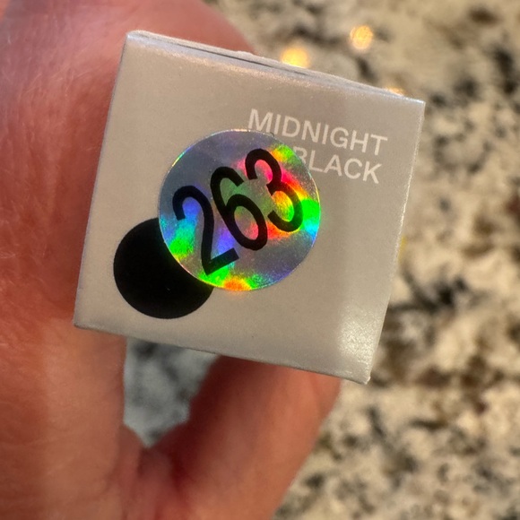 💋💋Ariana Grande• r.e.m. beauty Silver Mascara•Midnight Black🖤 - Picture 5 of 5